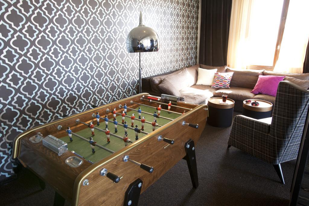 Langley Hôtel Le Petit Prince Alpe dʼHuez Extérieur photo