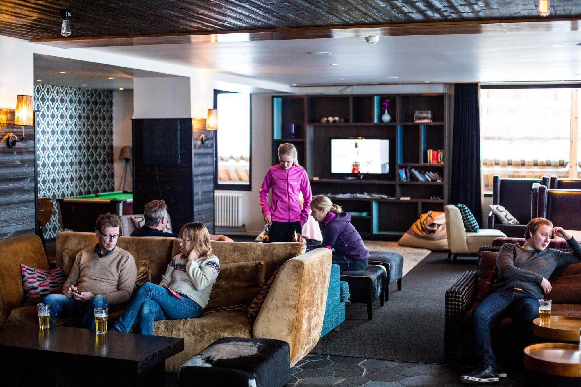 Langley Hôtel Le Petit Prince Alpe dʼHuez Extérieur photo