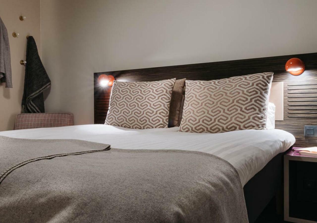 Langley Hôtel Le Petit Prince Alpe dʼHuez Extérieur photo